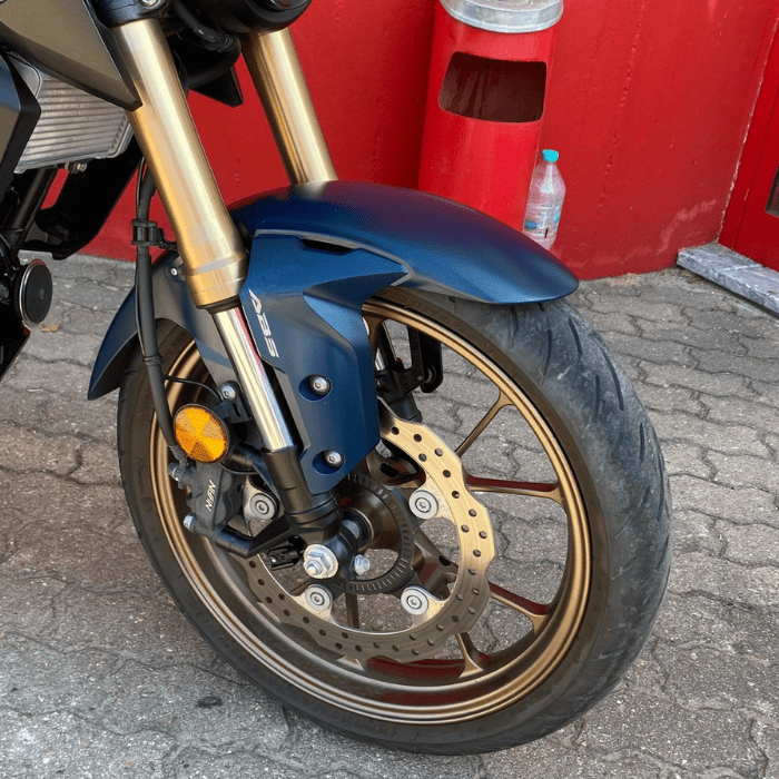 https://motodiana.com//public/uploads/17%2626_MotosUsadas/Elementos_Graficos/BC-82-ZZHONDACB125R/06.png