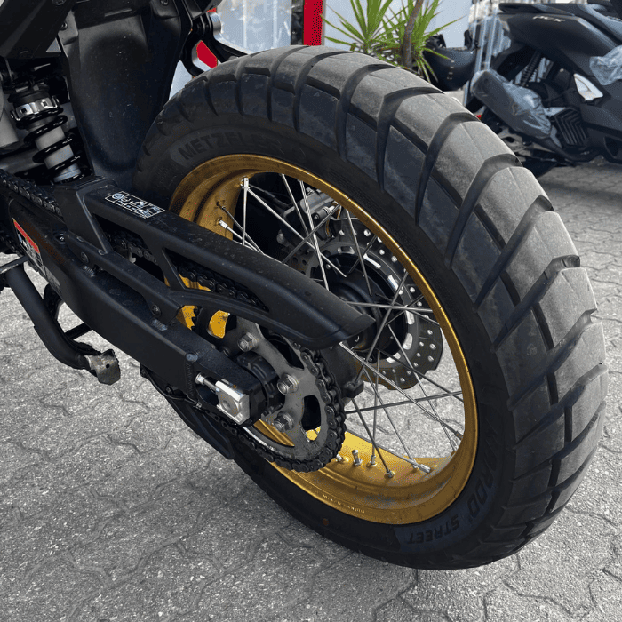 https://motodiana.com//public/uploads/17%2626_MotosUsadas/Elementos_Graficos/BD-82-DH%20HONDATRANSALP750/07.png
