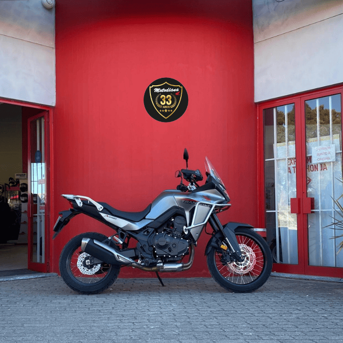 https://motodiana.com//public/uploads/17%2626_MotosUsadas/Elementos_Graficos/BD-84-DVHONDATRANSALP750/05.png