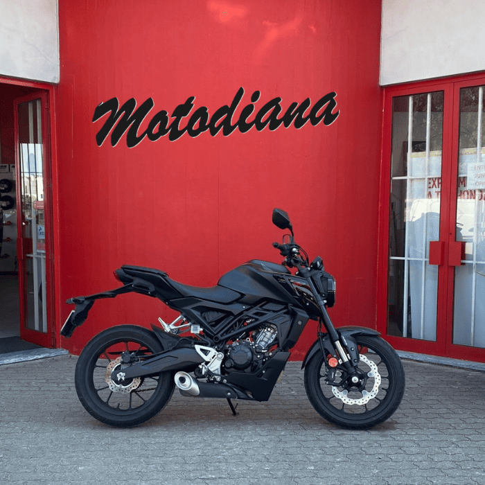 https://motodiana.com//public/uploads/17%2626_MotosUsadas/Elementos_Graficos/BI-42-ILHONDACB125R/04.png