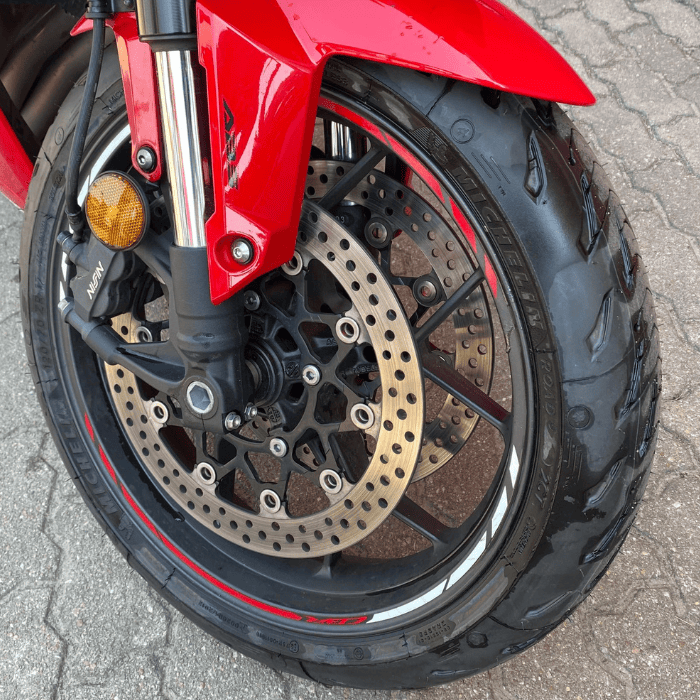 https://motodiana.com//public/uploads/17%2626_MotosUsadas/Elementos_Graficos/BI-93-AH%20HONDACBR650RLIMITADA35KW/07.png