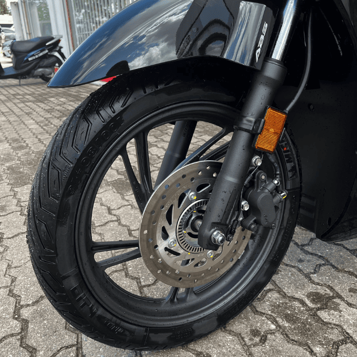 https://motodiana.com//public/uploads/17%2626_MotosUsadas/Elementos_Graficos/BJ-23-BDHONDASH125I/06.png