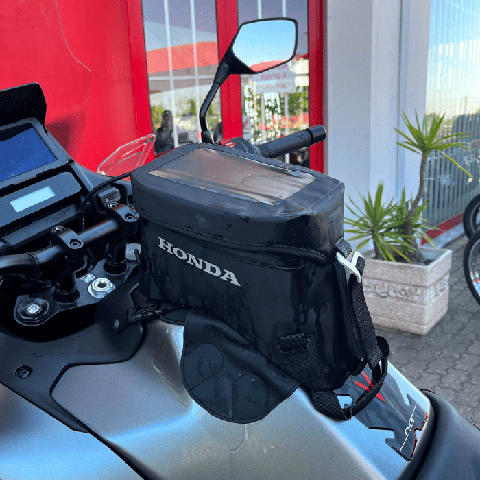 https://motodiana.com//public/uploads/17%2626_MotosUsadas/Elementos_Graficos/BL-06-CP-HONDA-NT1100%20DCT/08.png