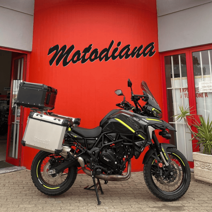 https://motodiana.com//public/uploads/17%2626_MotosUsadas/Elementos_Graficos/BM-12-QTBENELLITRK702/04.png