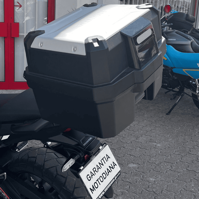 https://motodiana.com//public/uploads/17%2626_MotosUsadas/Elementos_Graficos/BN-93-UPHONDANX500/09.png