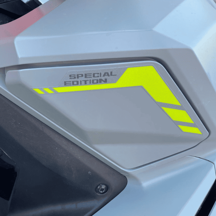 https://motodiana.com//public/uploads/17%2626_MotosUsadas/Elementos_Graficos/BP-21-EXHONDAX-ADV750SE/09.png
