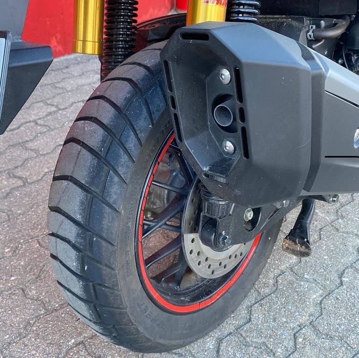 https://motodiana.com//public/uploads/17%2626_MotosUsadas/Elementos_Graficos/BQ-27-ROHONDAADV350/07.jpg