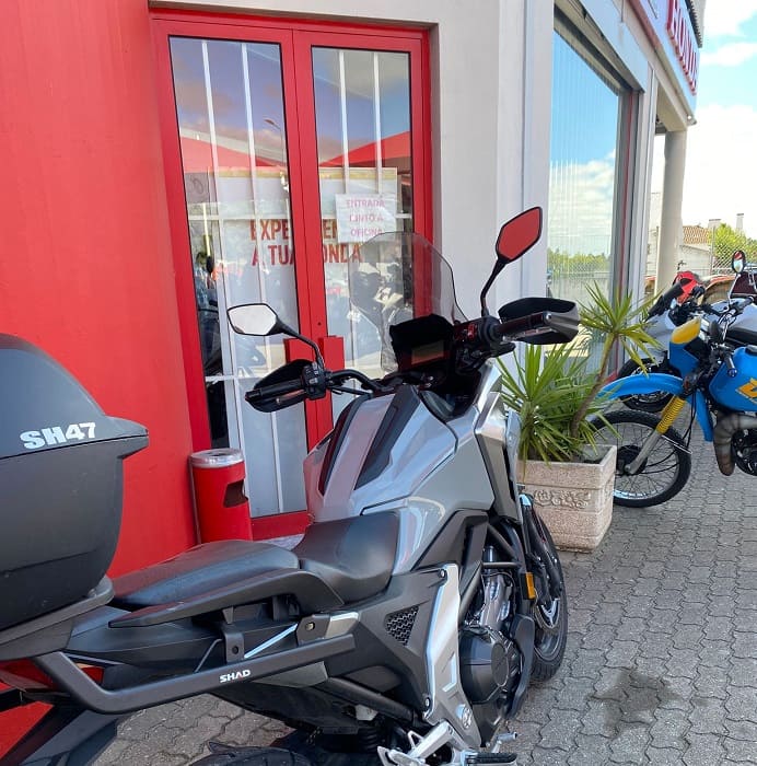 https://motodiana.com//public/uploads/17%2626_MotosUsadas/Elementos_Graficos/BQ-41-EJHONDANC750X/11.jpg