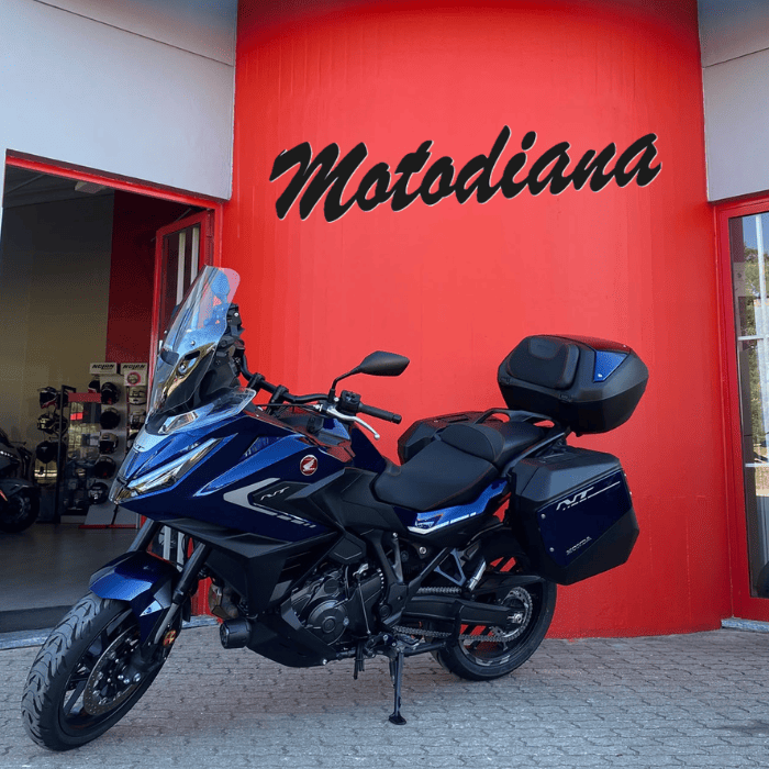 HONDA NT1100 COM GARANTIA ATE 2030 E MAPIT 