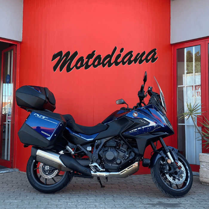 https://motodiana.com//public/uploads/17%2626_MotosUsadas/Elementos_Graficos/BR-85-MN%20HONDANT1100COMGARANTIAATE2030EMAPIT/03.png