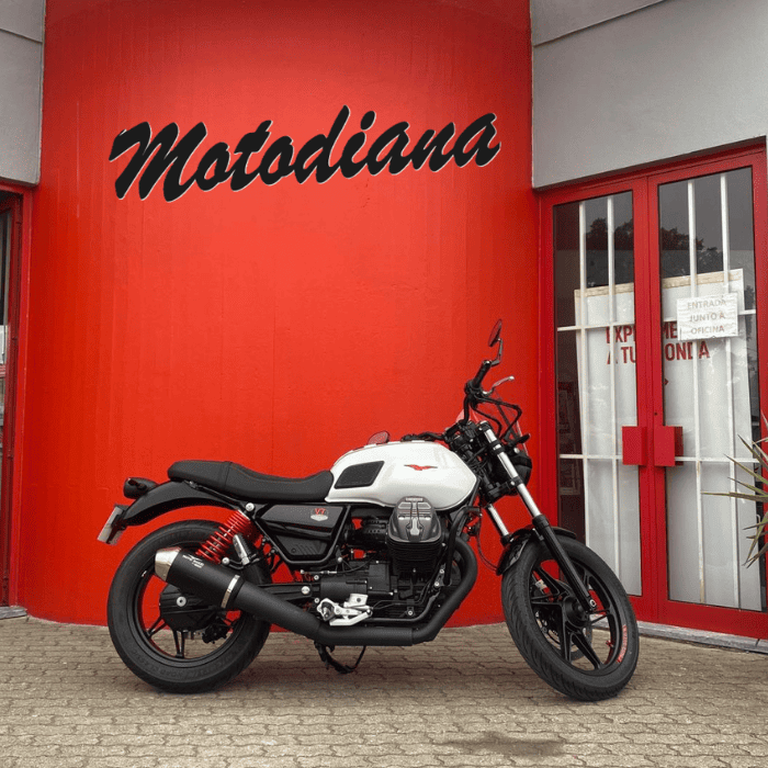 https://motodiana.com//public/uploads/17%2626_MotosUsadas/Elementos_Graficos/BT-14-VZMOTOGUZZIV7STONETEEN/03.png