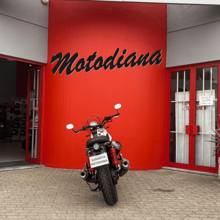https://motodiana.com//public/uploads/17%2626_MotosUsadas/Elementos_Graficos/BT-14-VZMOTOGUZZIV7STONETEEN/04.png