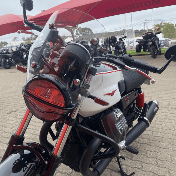 https://motodiana.com//public/uploads/17%2626_MotosUsadas/Elementos_Graficos/BT-14-VZMOTOGUZZIV7STONETEEN/08.png