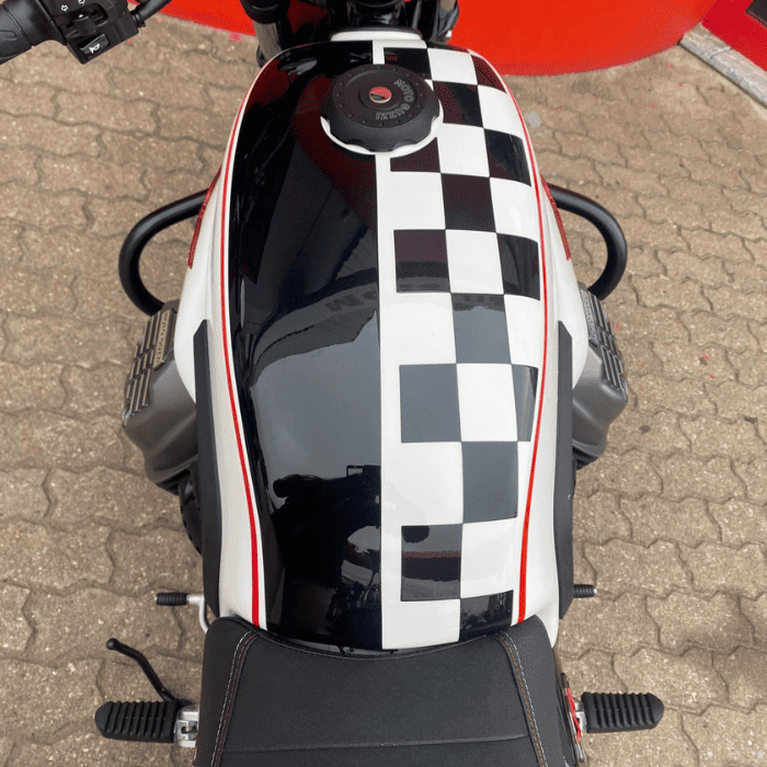 https://motodiana.com//public/uploads/17%2626_MotosUsadas/Elementos_Graficos/BT-14-VZMOTOGUZZIV7STONETEEN/09.png