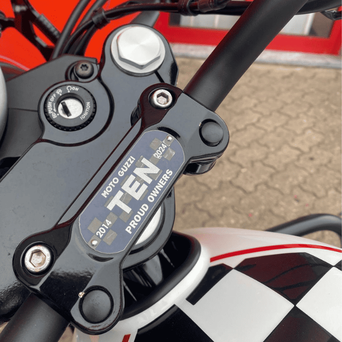 https://motodiana.com//public/uploads/17%2626_MotosUsadas/Elementos_Graficos/BT-14-VZMOTOGUZZIV7STONETEEN/12.png
