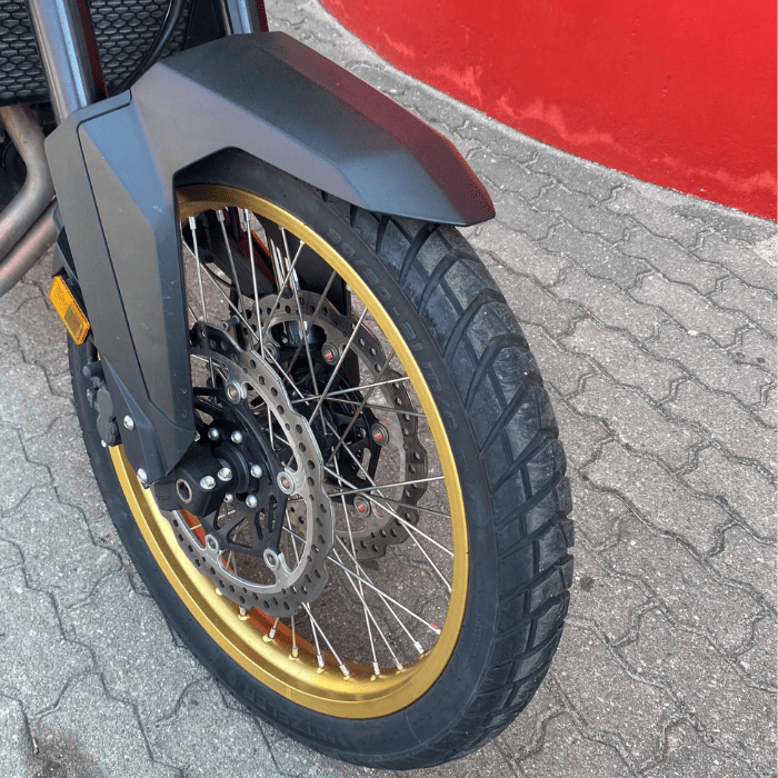 https://motodiana.com//public/uploads/17%2626_MotosUsadas/Elementos_Graficos/BV-68-QVHONDATRANSALP750/06.png