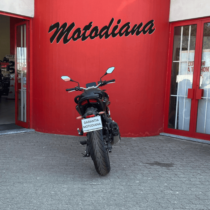 https://motodiana.com//public/uploads/17%2626_MotosUsadas/Elementos_Graficos/BX-04-TXVOGE/04.png