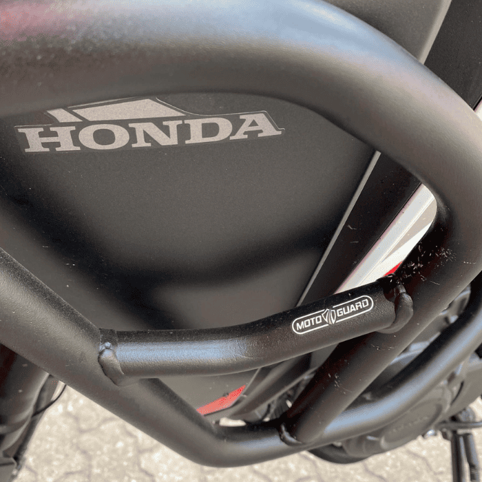 https://motodiana.com//public/uploads/17%2626_MotosUsadas/Elementos_Graficos/BX-95-TAHONDANX500Garantia/08.png