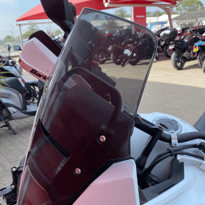 https://motodiana.com//public/uploads/17%2626_MotosUsadas/Elementos_Graficos/BX-95-TAHONDANX500Garantia/09.png