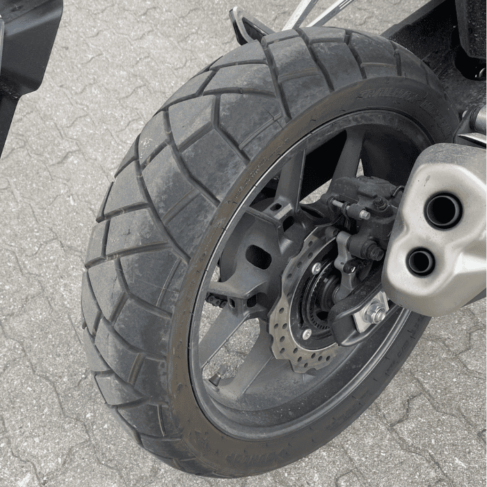 https://motodiana.com//public/uploads/17%2626_MotosUsadas/Elementos_Graficos/BX-95-TAHONDANX500Garantia/13.png