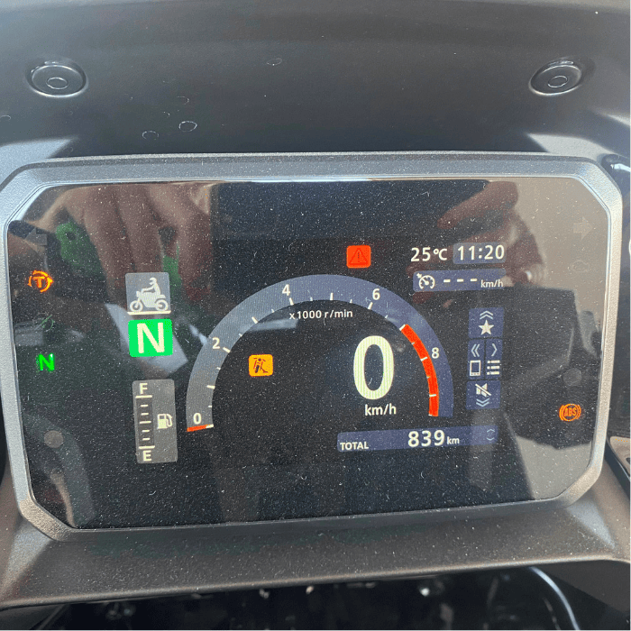 https://motodiana.com//public/uploads/17%2626_MotosUsadas/Elementos_Graficos/CH-24-PQHONDAFORZA750/10.png