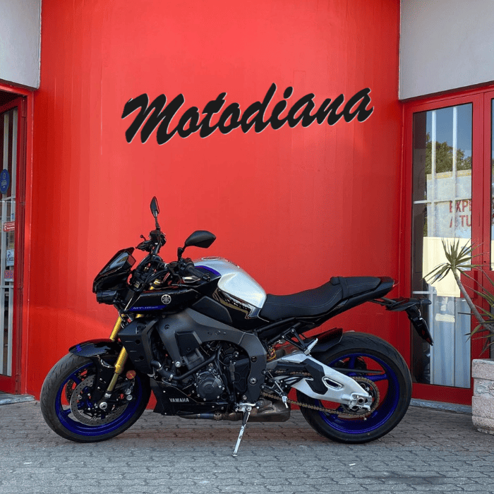 https://motodiana.com//public/uploads/17%2626_MotosUsadas/Elementos_Graficos/YAMAHA%20MT10%20SP/02.png