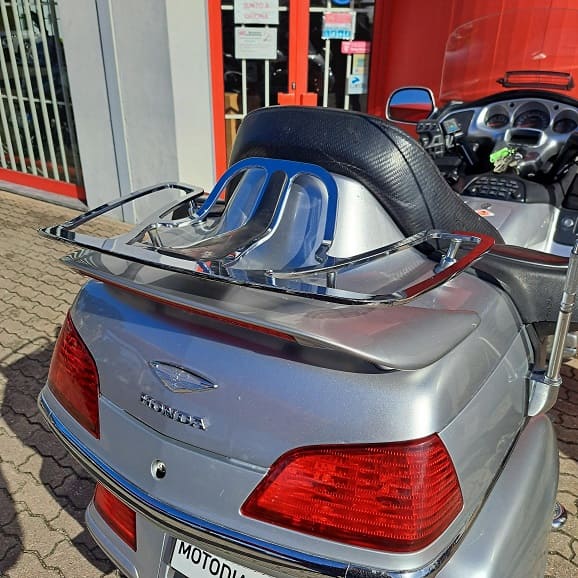 https://motodiana.com//public/uploads/Motos%20Usadas/Elementos_Graficos/06_AB_13_GL1800_CINZENTA/20250128_120208.jpg