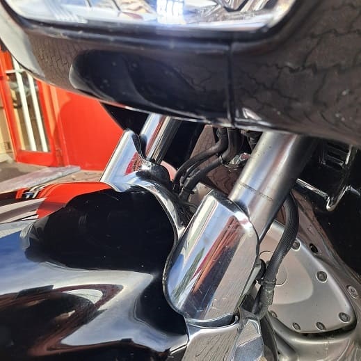https://motodiana.com//public/uploads/Motos%20Usadas/Elementos_Graficos/16_10_RO_GL1800_PRETO/20250110_150120.jpg