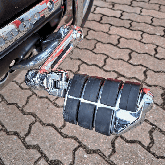 https://motodiana.com//public/uploads/Motos%20Usadas/Elementos_Graficos/16_10_RO_GL1800_PRETO/9_15.png