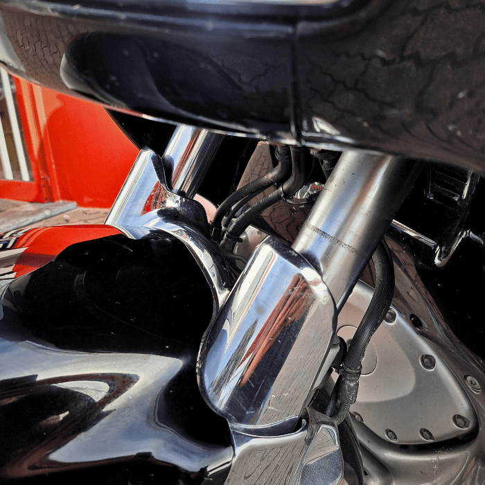 https://motodiana.com//public/uploads/Motos%20Usadas/Elementos_Graficos/16_10_RO_GL1800_PRETO/9_18.png