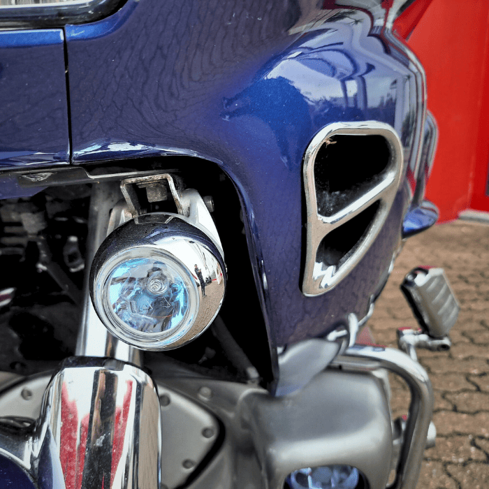 https://motodiana.com//public/uploads/Motos%20Usadas/Elementos_Graficos/17_17_IR_gl1800_azul/7.png