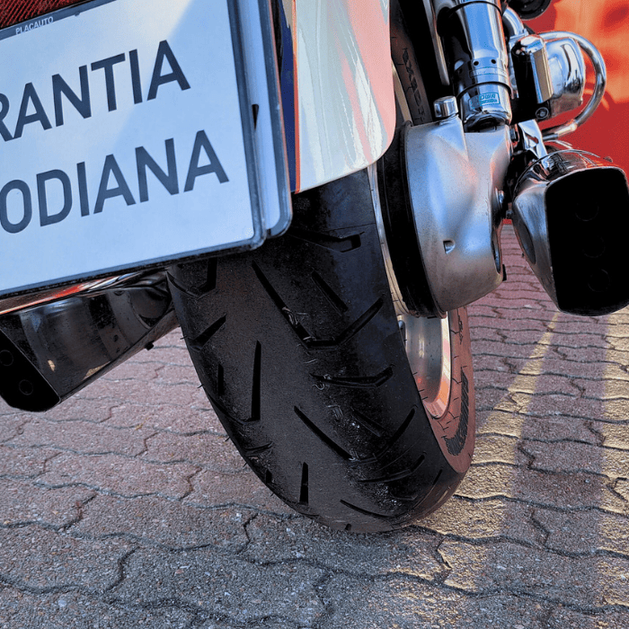 https://motodiana.com//public/uploads/Motos%20Usadas/Elementos_Graficos/17_64_vn_f6c_valquiria/9_10.png