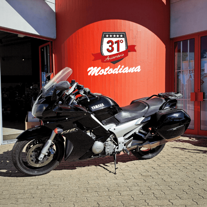 https://motodiana.com//public/uploads/Motos%20Usadas/Elementos_Graficos/33_39_TT_yamaha_fjr1300/1.png