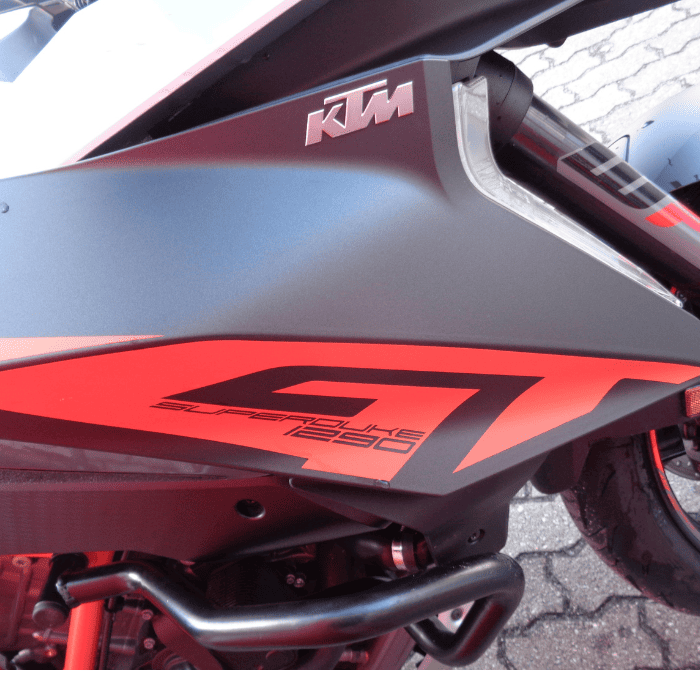 https://motodiana.com//public/uploads/Motos%20Usadas/Elementos_Graficos/36-SM-56%20KTM%20SUPERDUKE%201290/09.png