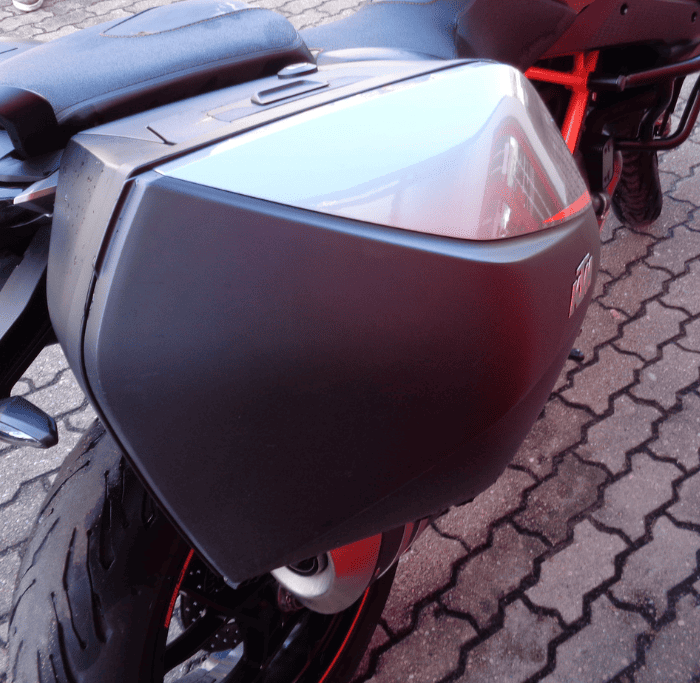 https://motodiana.com//public/uploads/Motos%20Usadas/Elementos_Graficos/36-SM-56%20KTM%20SUPERDUKE%201290/10.png