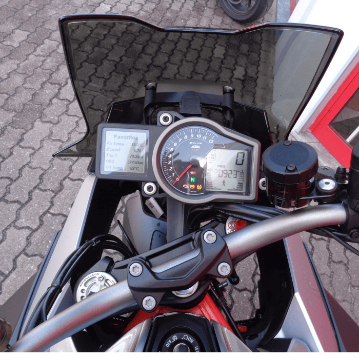 https://motodiana.com//public/uploads/Motos%20Usadas/Elementos_Graficos/36-SM-56%20KTM%20SUPERDUKE%201290/11.png