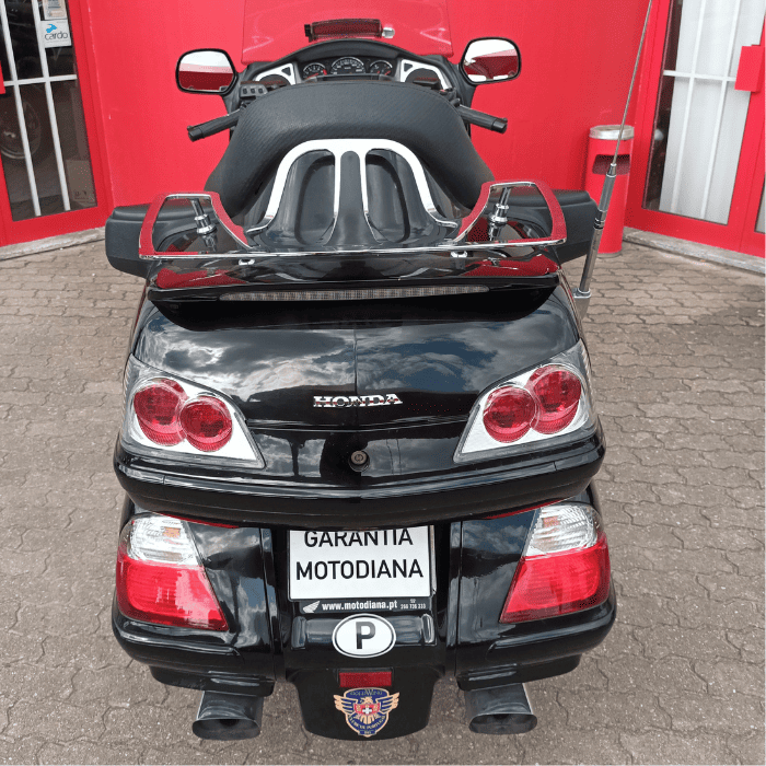 https://motodiana.com//public/uploads/Motos%20Usadas/Elementos_Graficos/42-IP-84%20HONDA%20GL%201800%20Landing%20Train/14.png