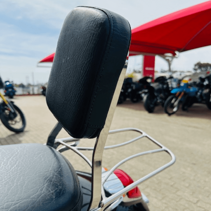 https://motodiana.com//public/uploads/Motos%20Usadas/Elementos_Graficos/49_84_XT_VTX1800/8.png