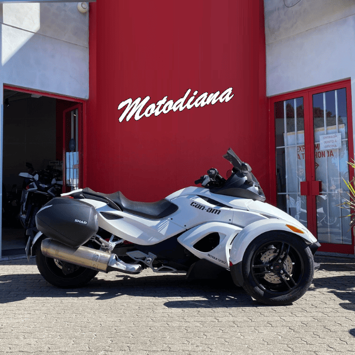 https://motodiana.com//public/uploads/Motos%20Usadas/Elementos_Graficos/59-LQ-14%20CAN-AN%20SPIDER/04.png