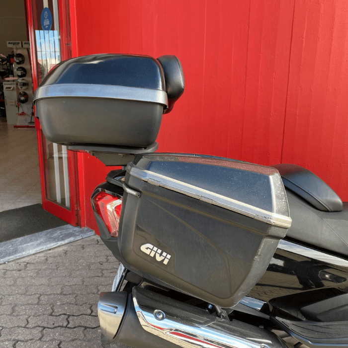 https://motodiana.com//public/uploads/Motos%20Usadas/Elementos_Graficos/61-RU-90%20SUZUKI%20BURGMAN%20650/11.png