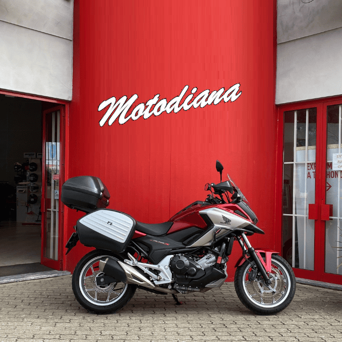 https://motodiana.com//public/uploads/Motos%20Usadas/Elementos_Graficos/62-VJ-34%20HONDA%20NC750X/04.png