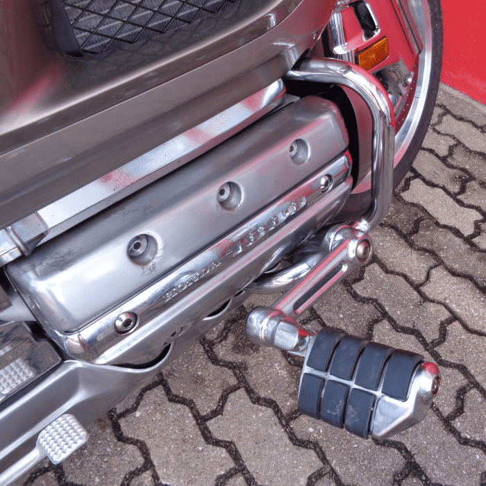 https://motodiana.com//public/uploads/Motos%20Usadas/Elementos_Graficos/68-47-TZ%20HONDA%20GL1800/06.png