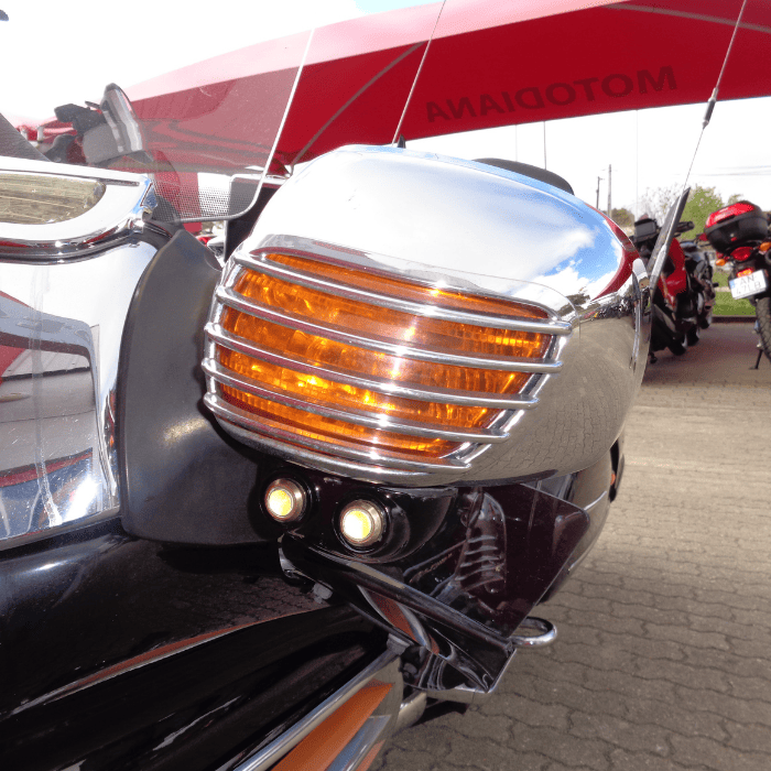 https://motodiana.com//public/uploads/Motos%20Usadas/Elementos_Graficos/75-33-ZR%20HONDA%20GL1800/13.png
