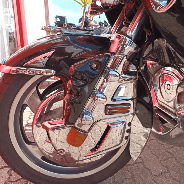https://motodiana.com//public/uploads/Motos%20Usadas/Elementos_Graficos/75-33-ZR%20HONDA%20GL1800/24.png