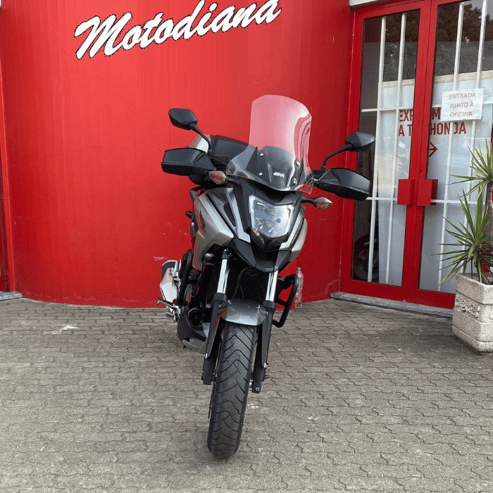 https://motodiana.com//public/uploads/Motos%20Usadas/Elementos_Graficos/82-SX-32%20HONDA%20NC750X/03.png