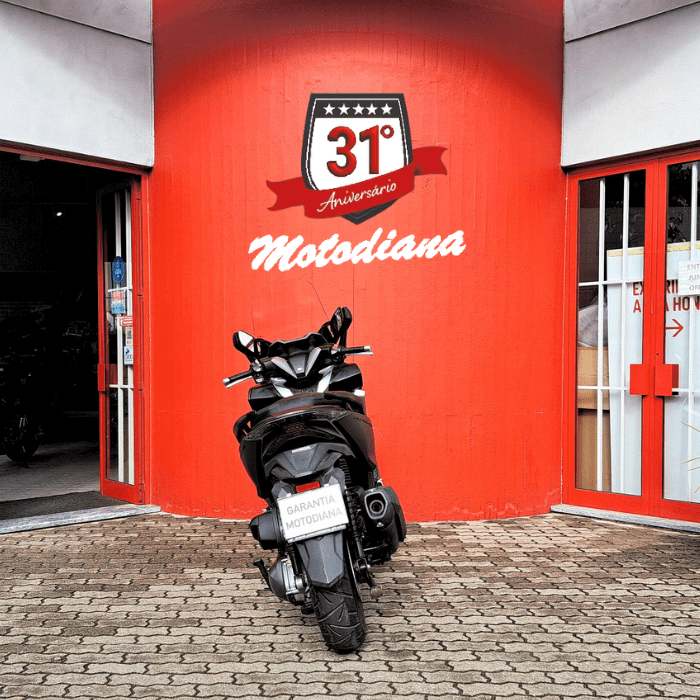 https://motodiana.com//public/uploads/Motos%20Usadas/Elementos_Graficos/83_xr_53_forza_nss300/5.png