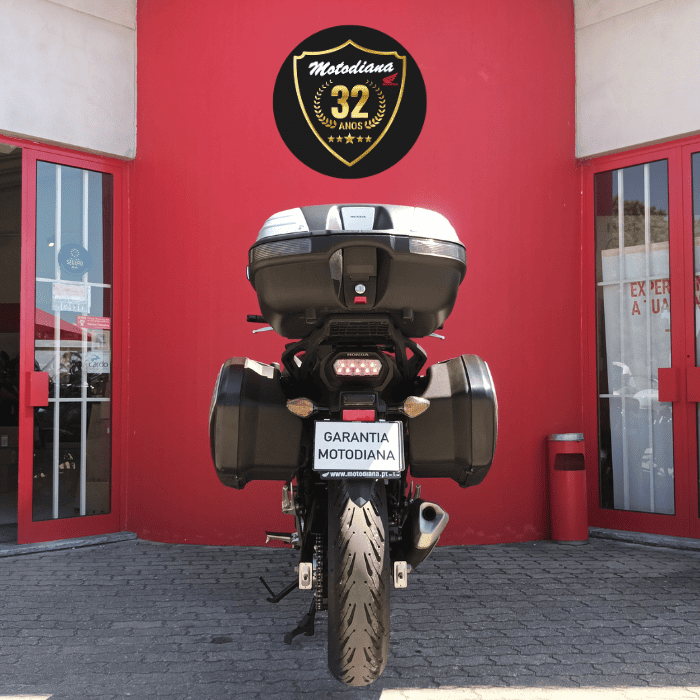 https://motodiana.com//public/uploads/Motos%20Usadas/Elementos_Graficos/84-ZT-99%20%20HONDA%20NC750X/04.png