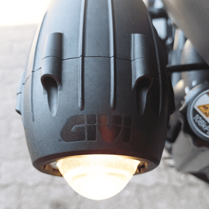 https://motodiana.com//public/uploads/Motos%20Usadas/Elementos_Graficos/84-ZT-99%20%20HONDA%20NC750X/10.png