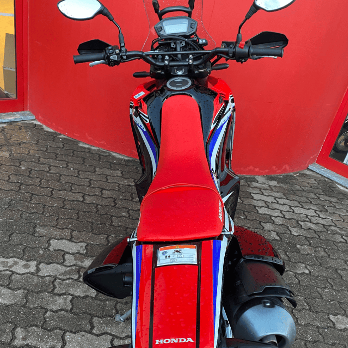 https://motodiana.com//public/uploads/Motos%20Usadas/Elementos_Graficos/93-TV-58%20HONDA%20CRF250%20RALLY/07.png