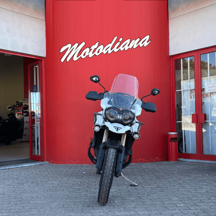https://motodiana.com//public/uploads/Motos%20Usadas/Elementos_Graficos/AA-81-PF%20TRIUMPH%20TIGER/02.png